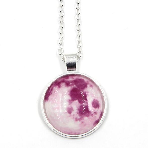 Glowing Jewelry Full Moon Necklace Handmade Glass Dome Lunar Eclipse Necklace Glow in the dark Pendant Jewelry