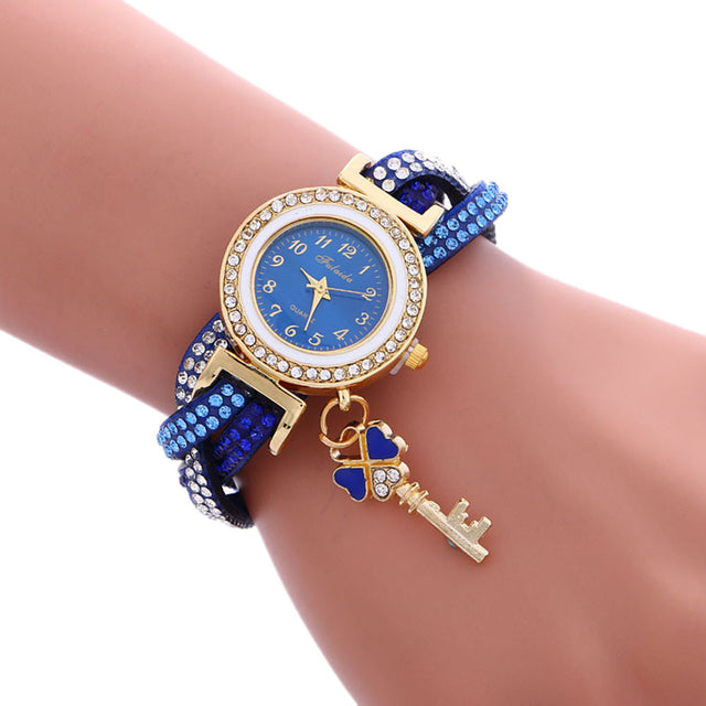 Reloj de pulsera con pulsera de diamantes y candado para mujer 