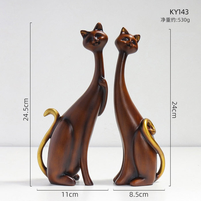 1Pcs European style oil painting couple cat animal ornaments, living room TV cabinet, foyer wine cabinet decoration, resin crafts