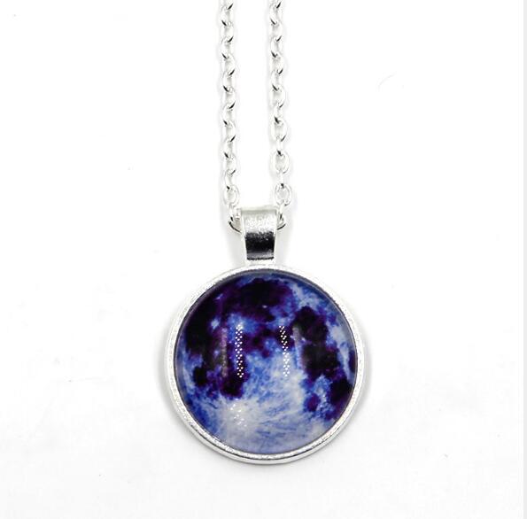 Glowing Jewelry Full Moon Necklace Handmade Glass Dome Lunar Eclipse Necklace Glow in the dark Pendant Jewelry