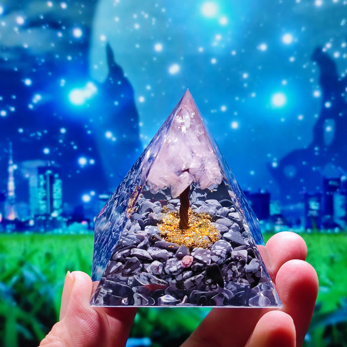 New Crystal Ball Crushed Stone Pyramid Home Crafts Resin Ornaments Desktop Ornaments