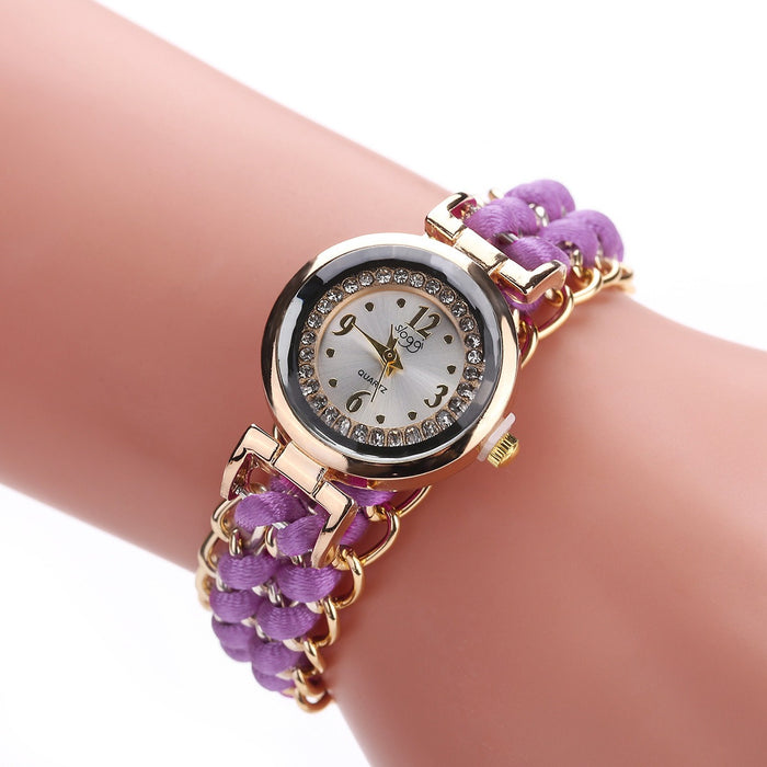 Nuevo reloj de cuerda tejida con esfera pequeña con incrustaciones de diamantes para mujer, reloj de cuarzo con cuerda retráctil de moda creativa para mujer