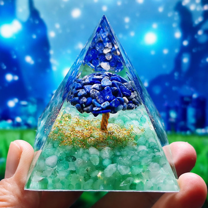 New Crystal Ball Crushed Stone Pyramid Home Crafts Resin Ornaments Desktop Ornaments