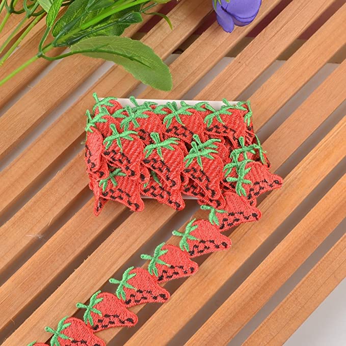 Designer Decorating Lace and Trims for Sewing and Craft Projects (3 Yard, Strawberry) - eZthings USA WE SORT ALL THE CRAZIEST GADGETS, GIZMOS, TOYS & TECHNOLOGY, SO YOU DON'T HAVE TO.