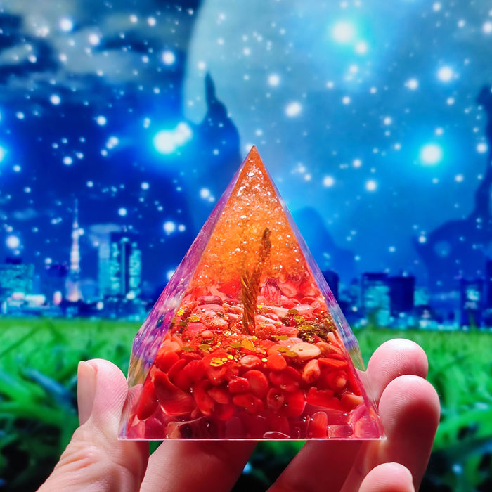 New Crystal Ball Crushed Stone Pyramid Home Crafts Resin Ornaments Desktop Ornaments