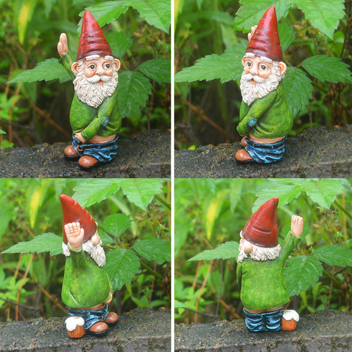 Garden gnome holding the tree and peeing resin crafts Funny pastoral ornaments