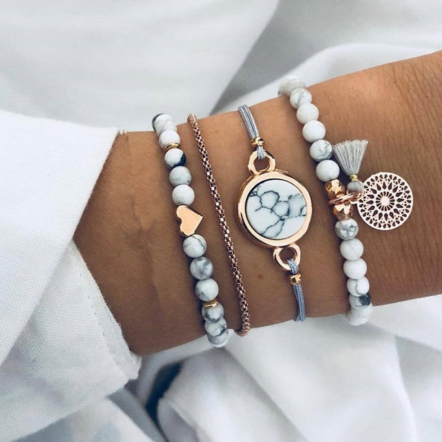 Conjuntos de pulseras bohemias hechas a mano con borlas largas y corazón tejido para mujer, nuevas pulseras de cadena de cuerda gris, joyería, regalo de Navidad 