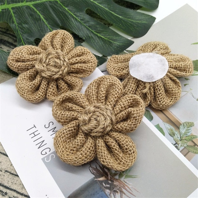 Flores de arpillera hechas a mano, decoración Vintage de yute para boda y Navidad, suministros para fiestas, color Natural, Shabby Chic, 5 uds., 62493