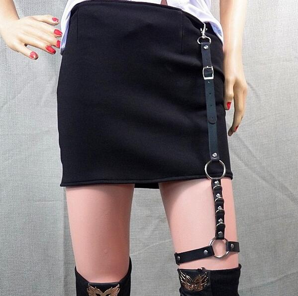 Harajuku Single Strap Clip Leather Punk Suspender Hook adjustable leg ring Handmade Sock Garter Unisex