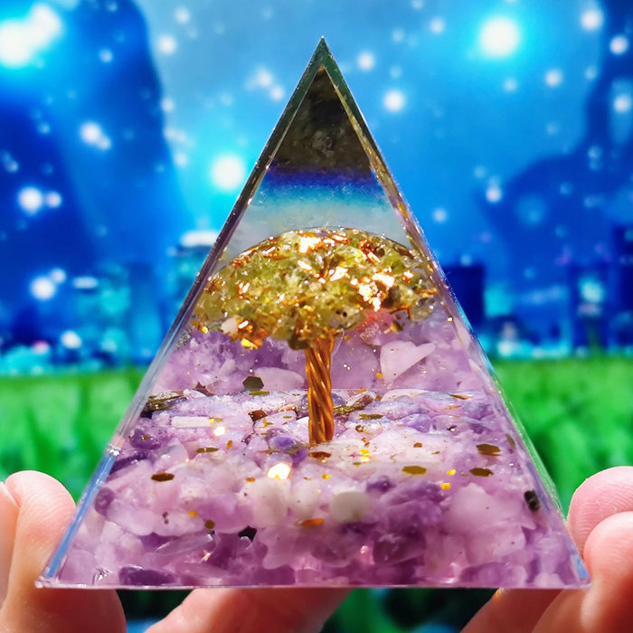 New Crystal Ball Crushed Stone Pyramid Home Crafts Resin Ornaments Desktop Ornaments