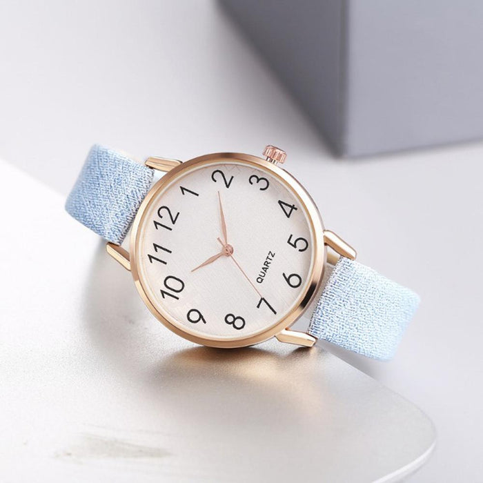 Relojes de mujer con esfera de números simples, reloj de cuarzo con correa de cuero para mujer, nuevo reloj de pulsera femenino a la moda, reloj de pulsera para mujer Zegarek Damski A30