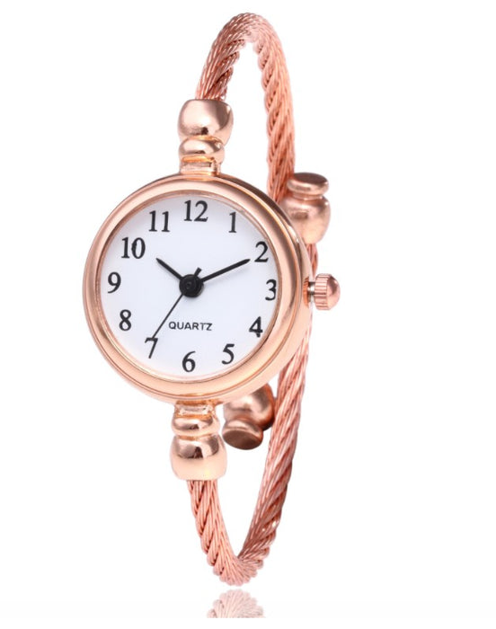 Women's Watches Bracelet Style Opening Simple Retro Art Fashion Watches Women's Fashion Quartz Watch Relogio Feminino（Rose gold belt）