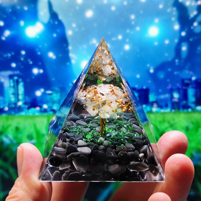 New Crystal Ball Crushed Stone Pyramid Home Crafts Resin Ornaments Desktop Ornaments