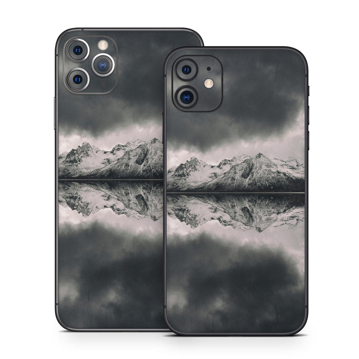 Reflecting Islands - Apple iPhone 11 Skin
