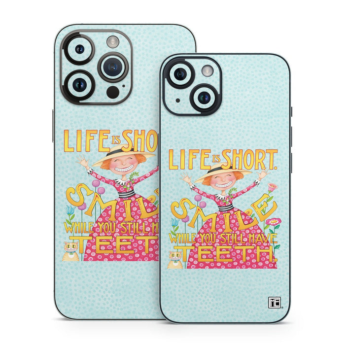 Life is Short - Apple iPhone 14 Skin