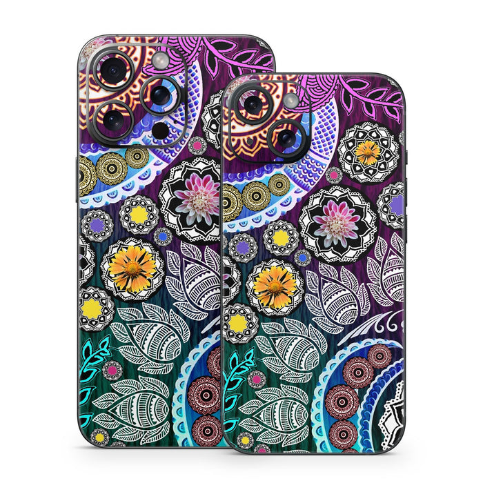 Mehndi Garden - Apple iPhone 15 Skin