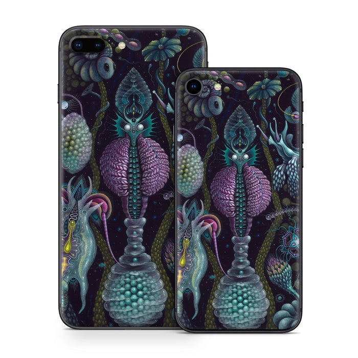 Microverse - Apple iPhone 8 Skin