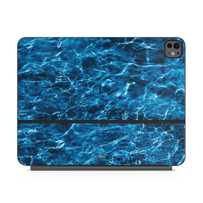 Mossy Oak Elements Agua - Apple Magic Keyboard for iPad Skin
