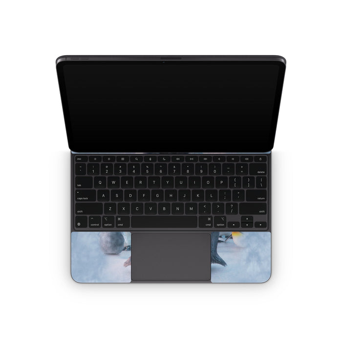 Penguin Heart - Apple Magic Keyboard for iPad Skin
